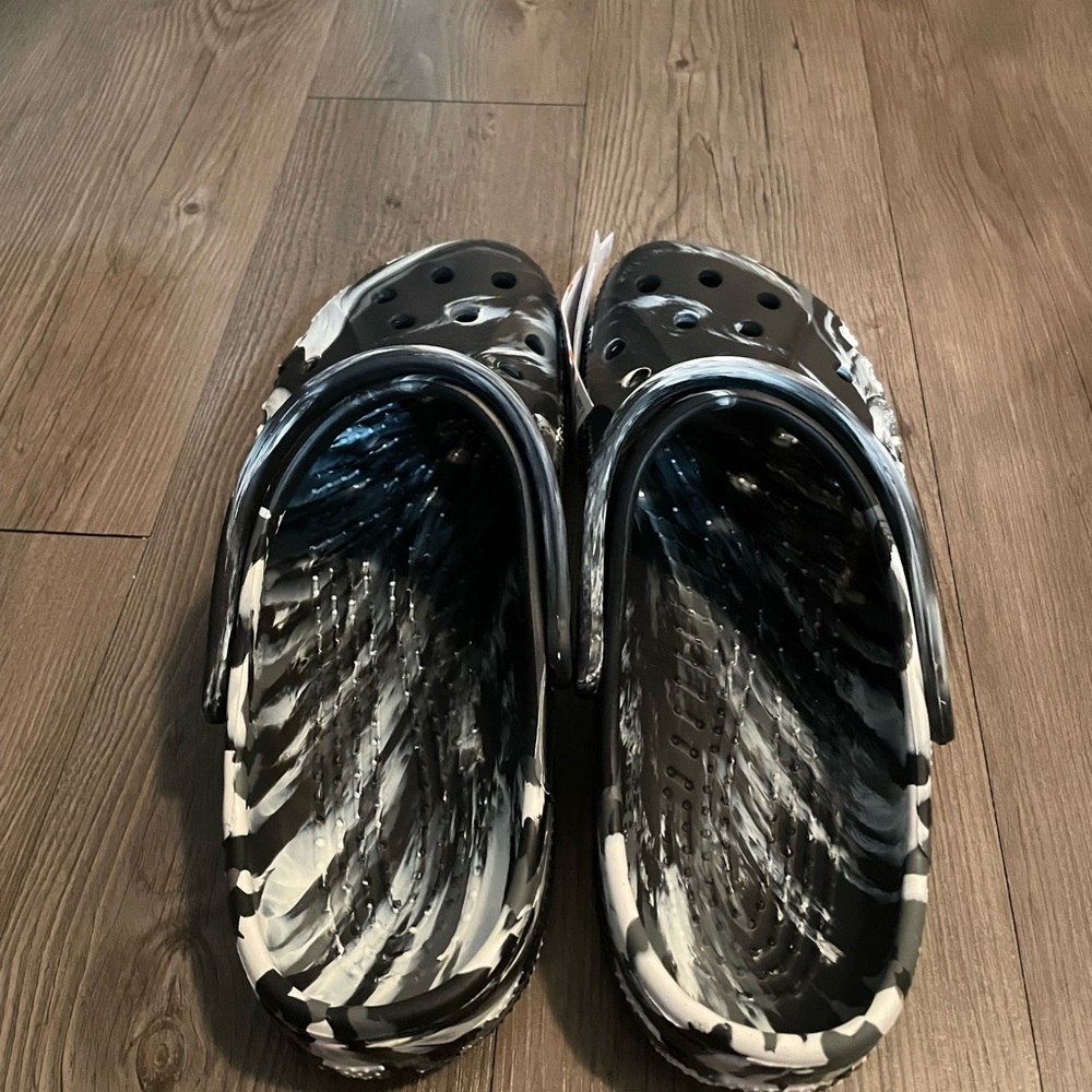 CROCS Baya Marbled Clog Men’s Sz 10 Women’s 12 - Picture 4 of 5